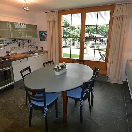 Schonried Sleeps 6 Wifi * グスタード